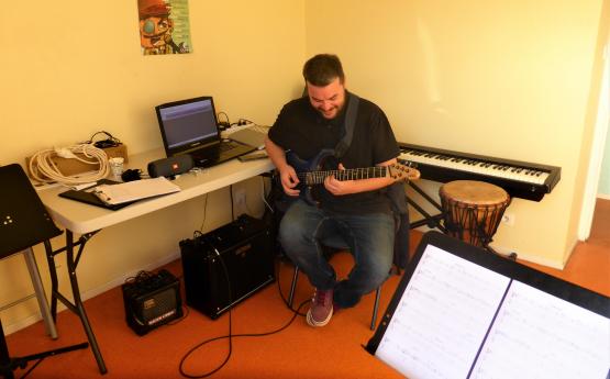cours guitare ukulélé polyedre seynod