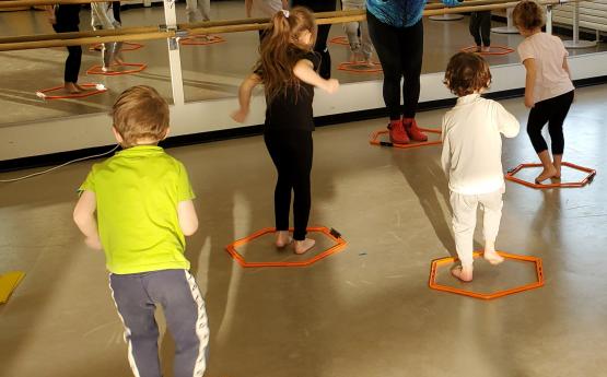 eveil gymnique enfant polyedre seynod